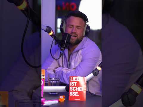 Video Thumbnail: Juliano über Walentina Doronina 😬😂 #realitytv #reality #interview #shorts