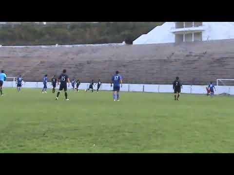 ZARAGOZA  GOL EN CONTRA ERROR ROBERT