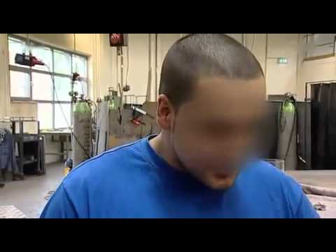 Gewalt hinter Gittern Reportage ueber den Jugendvollzug in der JVA Herford Teil 2