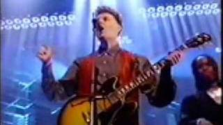 BIG COUNTRY &#39;King Of  Emotion&#39; on Top Of The Pops, 1988