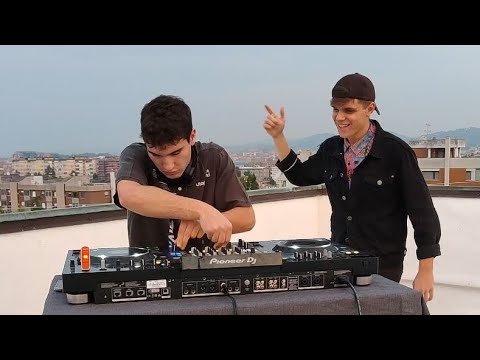 James Hype & Techno House (Rooftop Mix) - Bellots & C.leg