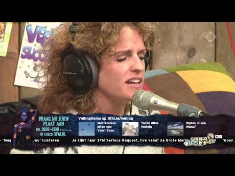 Serious Request 2014 - Carolien Borgers