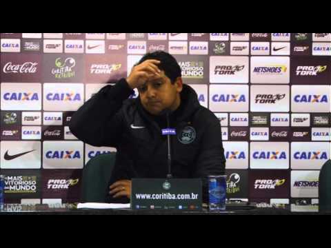 Marquinhos Santos - Coritiba 1x1 Portuguesa
