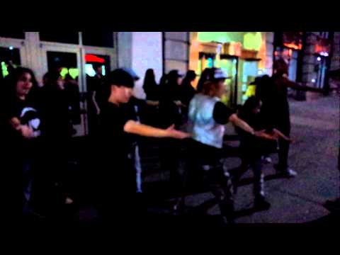 131116 Infinite New York Flash Mob - 3rd performance, part 3/5 (partial)