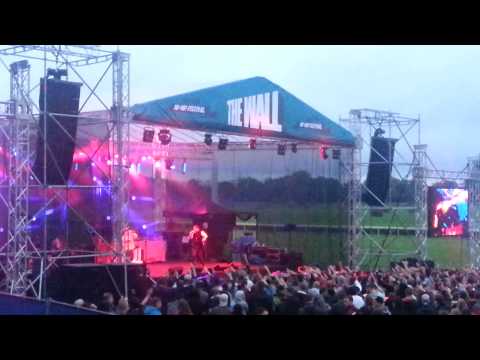 The Wall Festiwal - Miuosh - Bit, pot, alkohol