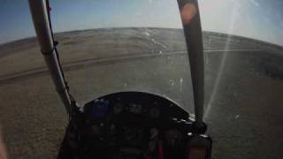 preview picture of video 'challenger 2 over kansas a warm winter day'