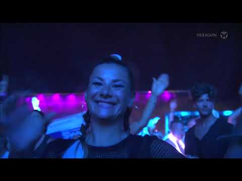 Russian Roulette Swanky Tunes, Going Deeper & Rompasso   Tomorrowland 2019