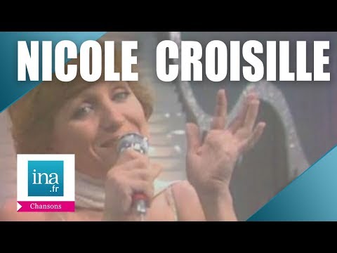 Les tubes de Nicole Croisille que tout le monde chante | Archive INA