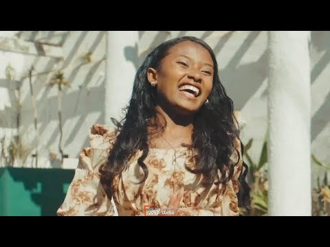 YOON & TAHINA - ANDAO HIDERA (Nouveauté Gasy 2025)