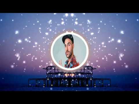 Nil Moliner - LUCES DE CIUDAD feat. Dani Fernández, Álvaro de Luna (Videoclip Oficial)