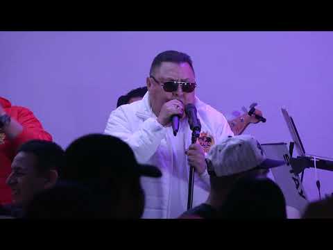 LA PUERTA - VICO Y SU GRUPO KARICIA...FELIZ CUMPLEAÑOS "GEMELO"