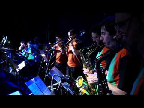 CAFUNDÓ PRESENTA POR PRIMERA VEZ "CAFUNDÓ +10 ORQUESTA EN GROOVE, GRATIS