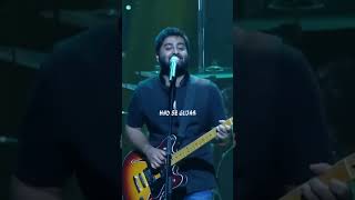 Download lagu Sawan Aaya Hai Song ❤️🥰 Arijit Singh Live Singing in Concert | Lyrics M1 #sawanaayahai #arijitsingh mp3