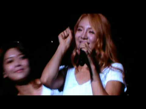 (FANCAM- SMTOWN INA-JKT 120922) snsd gee