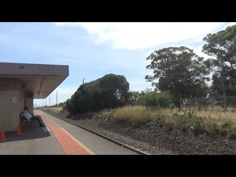 V/Line 3VL31 Passing Corio Station