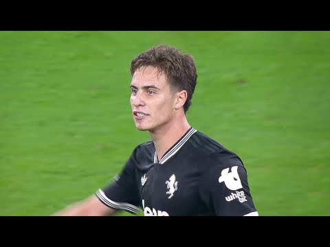 Kenan Yildiz Making Defenders Look Stupid