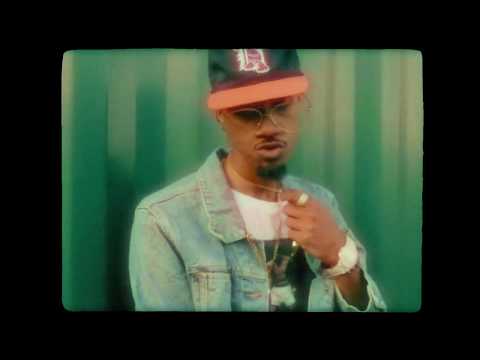 Young Swaeezy  (Flow 90`s)  Video Oficial