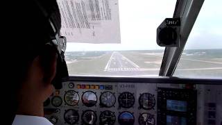 preview picture of video 'Flying into Belize International Airport'