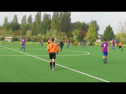 14 okt 2017 VV De Meern 2 - CSW 3 com 2-3 Lastige bal voor de keep