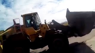 Disgruntled Ex-Employee Leads Cops on Chase With Bulldozer