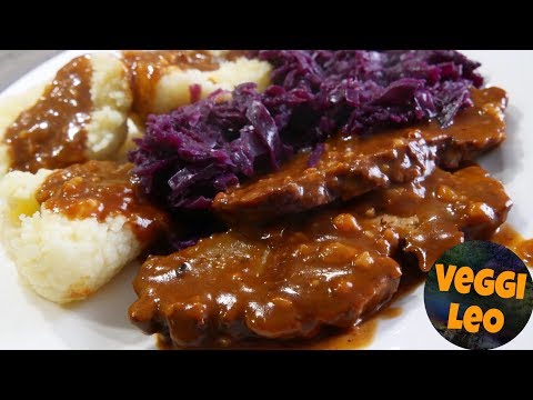 Seitan Sauerbraten | veganer Braten mit Rotkohl und Knödeln