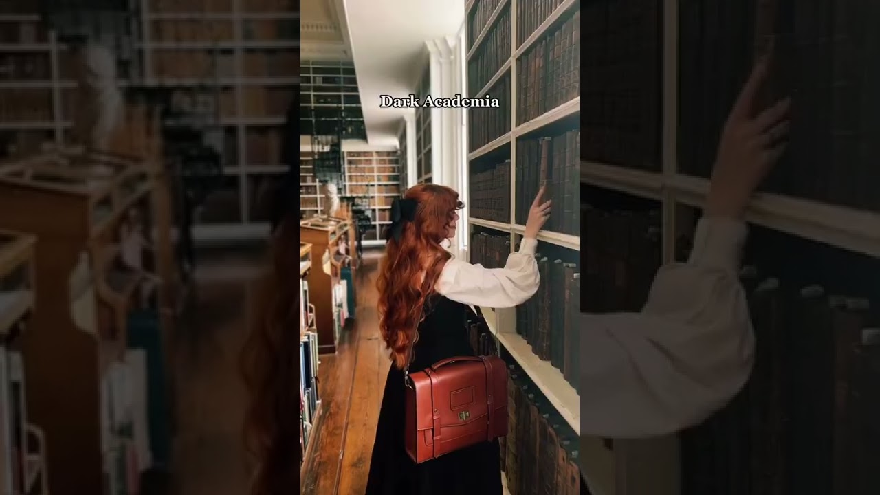 What academia aesthetic are you?#shorts #academia #fashion #books #darkacademia #booklover #vintage