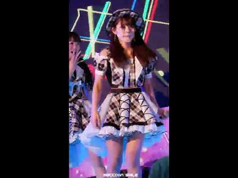 Hitomin CoverGirls @Japan Expo Thailand 2019 - Fancam - 26.1.2019