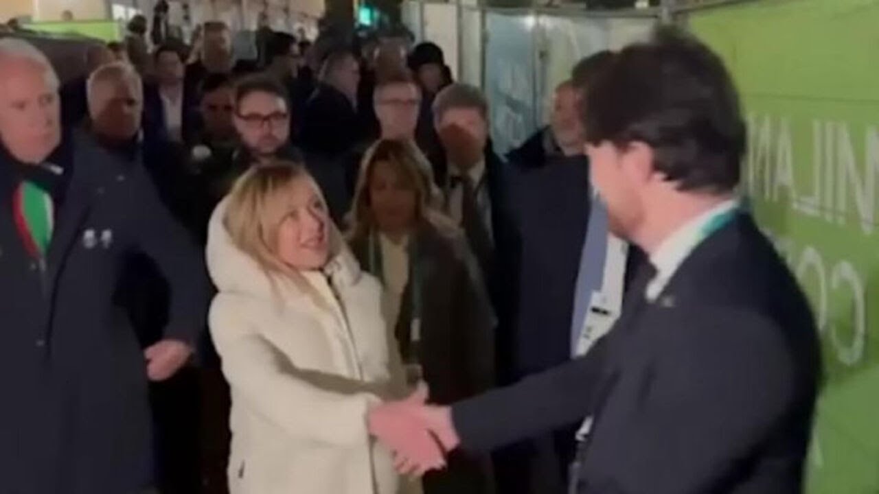 Milano Cortina 2026, il Presidente del Veneto Stefani accoglie Meloni alla cerimonia di chiusura