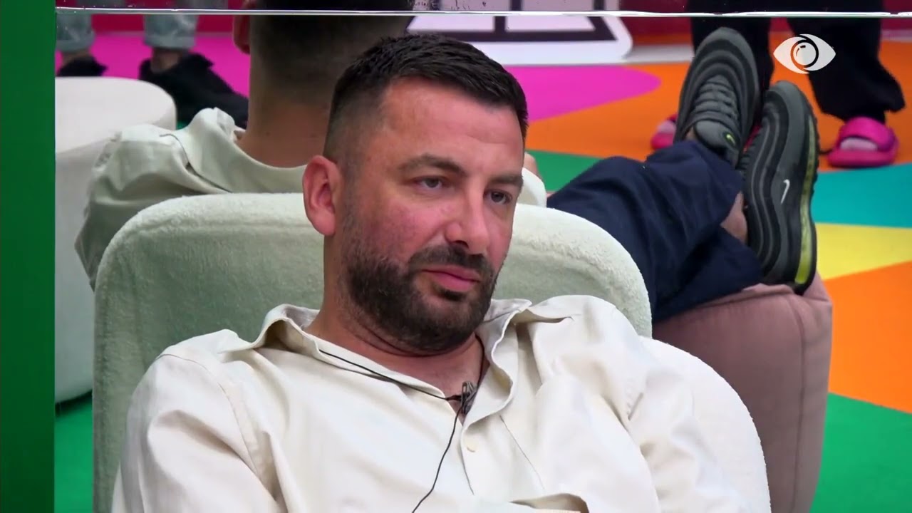 “A jam e keqe?”/ Egli diskuton me Gjestin: Me këtë që po bën ti tani…