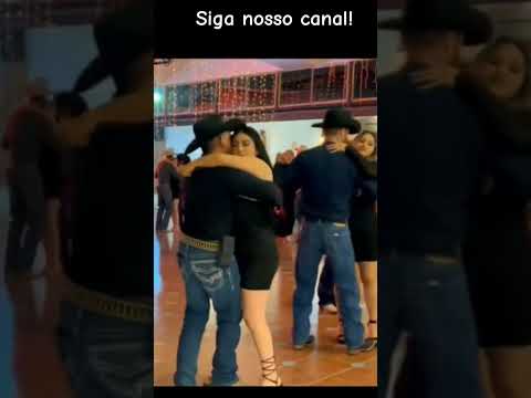 Vamos dança Forro #passossertanejos #Mamonas #roça #vidanaroça #minasgerais #vidareal  #mulherbonita