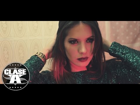 UN BESITO CHIQUITITO - Clase-A (Video Oficial)