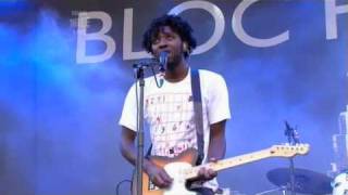 Bloc Party - So Here We Are (Live Glastonbury 2007)