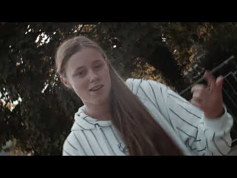 Lina Strobl - Good Vibes Only (Official Video)