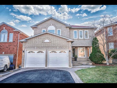 974 Silver Birch Trail, Mississauga, ON