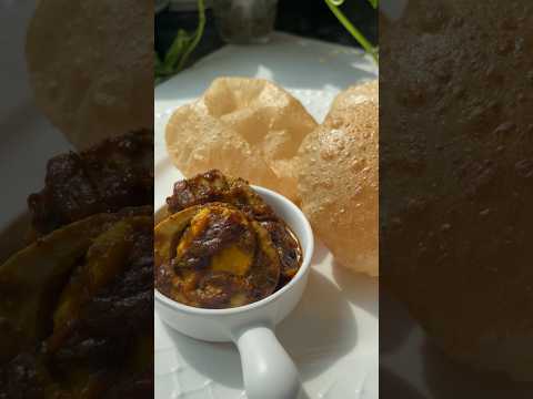 Sunny Sunday breakfast served 😋Poori + Egg Roast = yumm