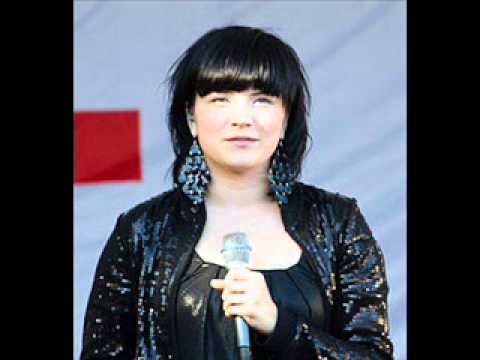 Pahalta piilossa -Suvi Teräsniska