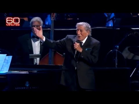 Tony Bennett reconhece Lady Gaga em seu último show