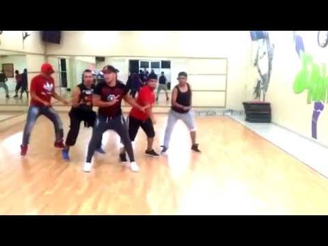 William Tws Ft Maceo - Con la nalga pa tras