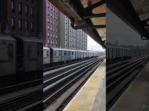 Arriving train at "167street" station, L4 #subway  #newyork  #metro #shorts
