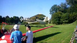 preview picture of video 'Antonov AN2 Starts up1 00min Pleidesheimer Flugplatzsfest 23.08.09'