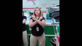 Download lagu besar amat paha tante ini !!! coba perhatikan mp3