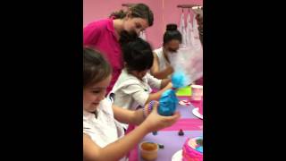 11/28/15 Lia&#39;s 5th Birthday at Sweet Life Cake and Candy Supply