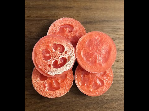 How To Make Loofah Soap & How To Use Additives in Melt...