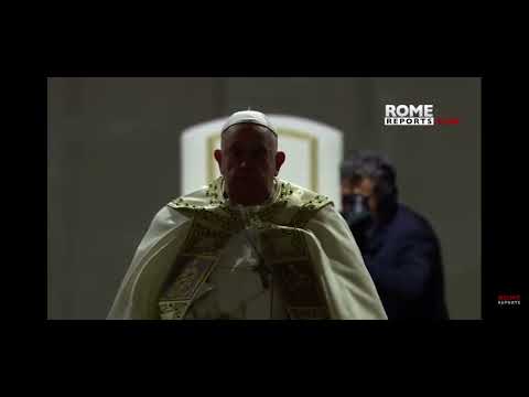 Llanto de un bebé al abrir la puerta Santa del Vaticano 1 de enero 2025