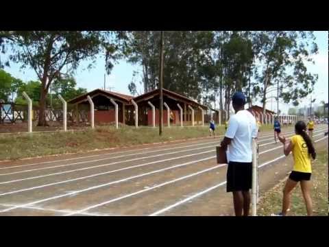 Atletismo ESALQ - 100m rasos final feminino - CaipirUSP 2012
