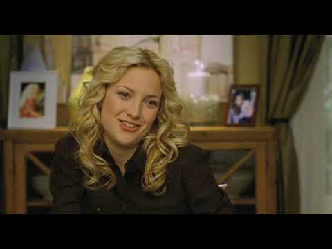 Raising Helen 2004 trailer still — Kate Hudson wrangling kids and career while the soundtrack fires bright pop cues