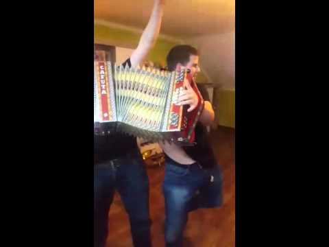 Duo Vaginos v akciji