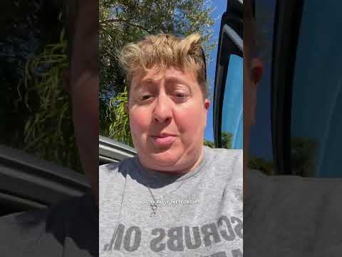 The holiday is over and we’re back to unpacking! #moving #unpacking