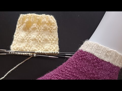 Sock pattern #46 made of knit and purl stitches for 7 stitches