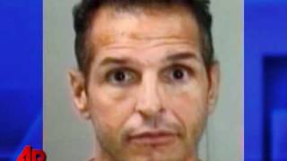 Tx. Man Slits Own Throat in Court After Sentence